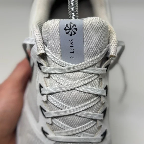 Nike Swift 3 Men’s Running Shoes Size 12 Gray Black Lightweight Trainers - Picture 11 of 12